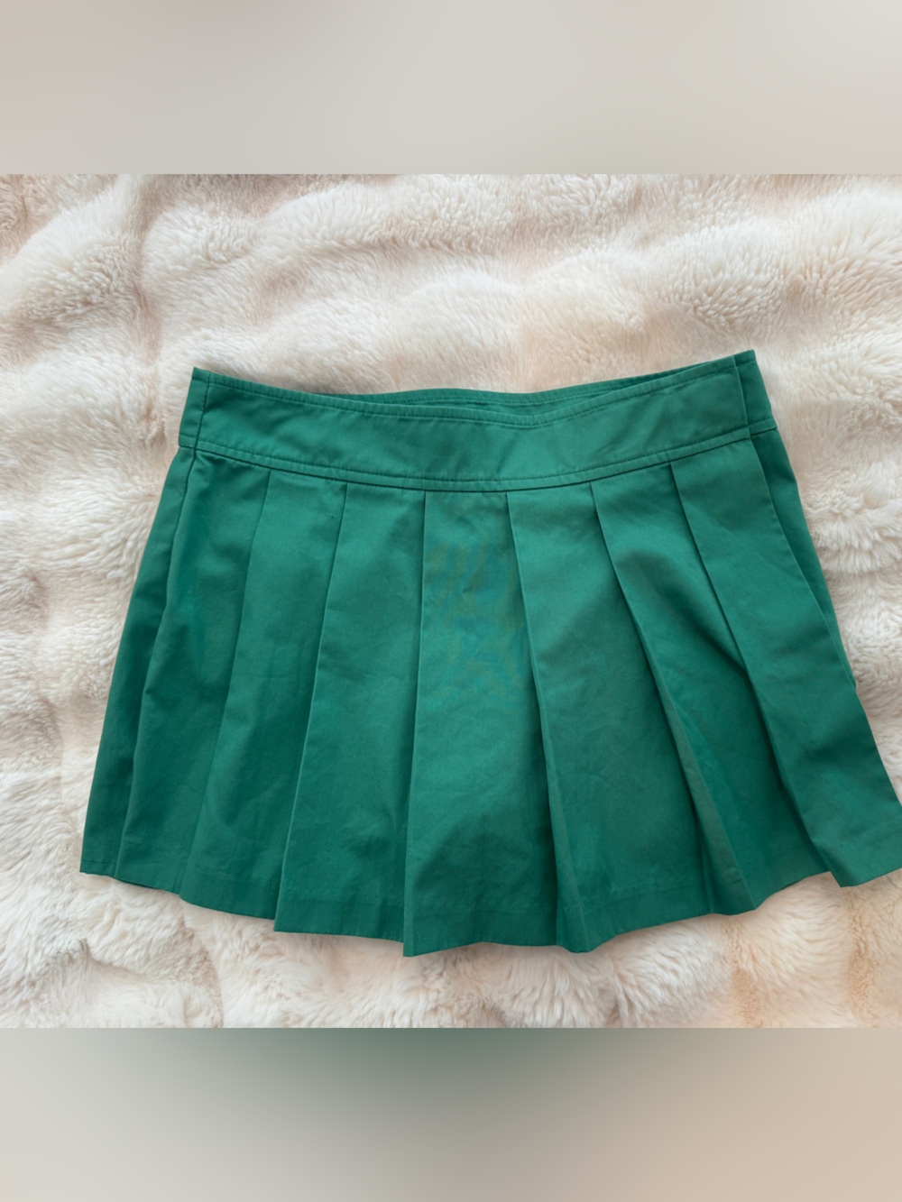 Sun dey Aritzia Green Pleated Tennis Skirt Size 4